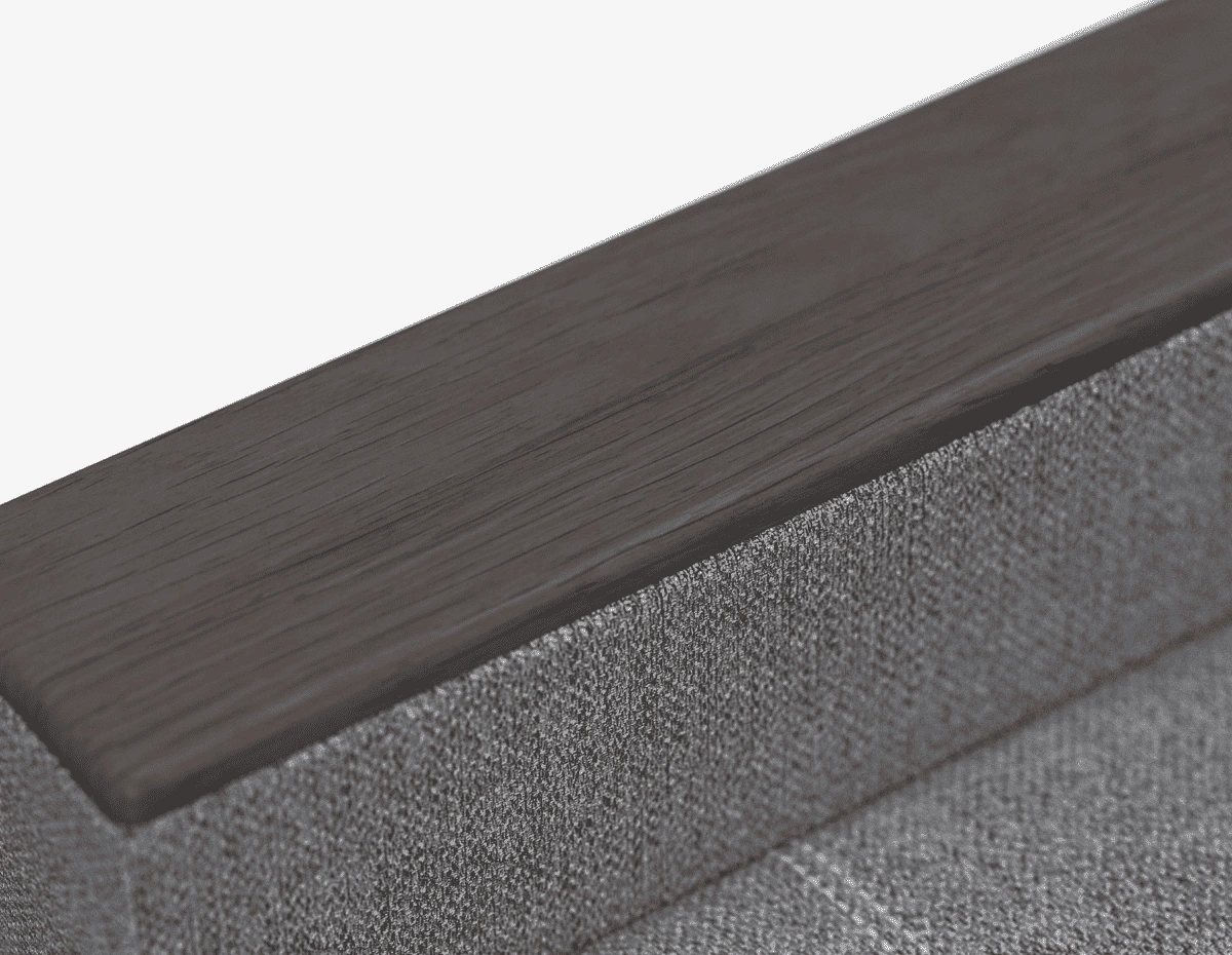 Удобные подлокотники с МДФ накладками: можно поставить чашку.