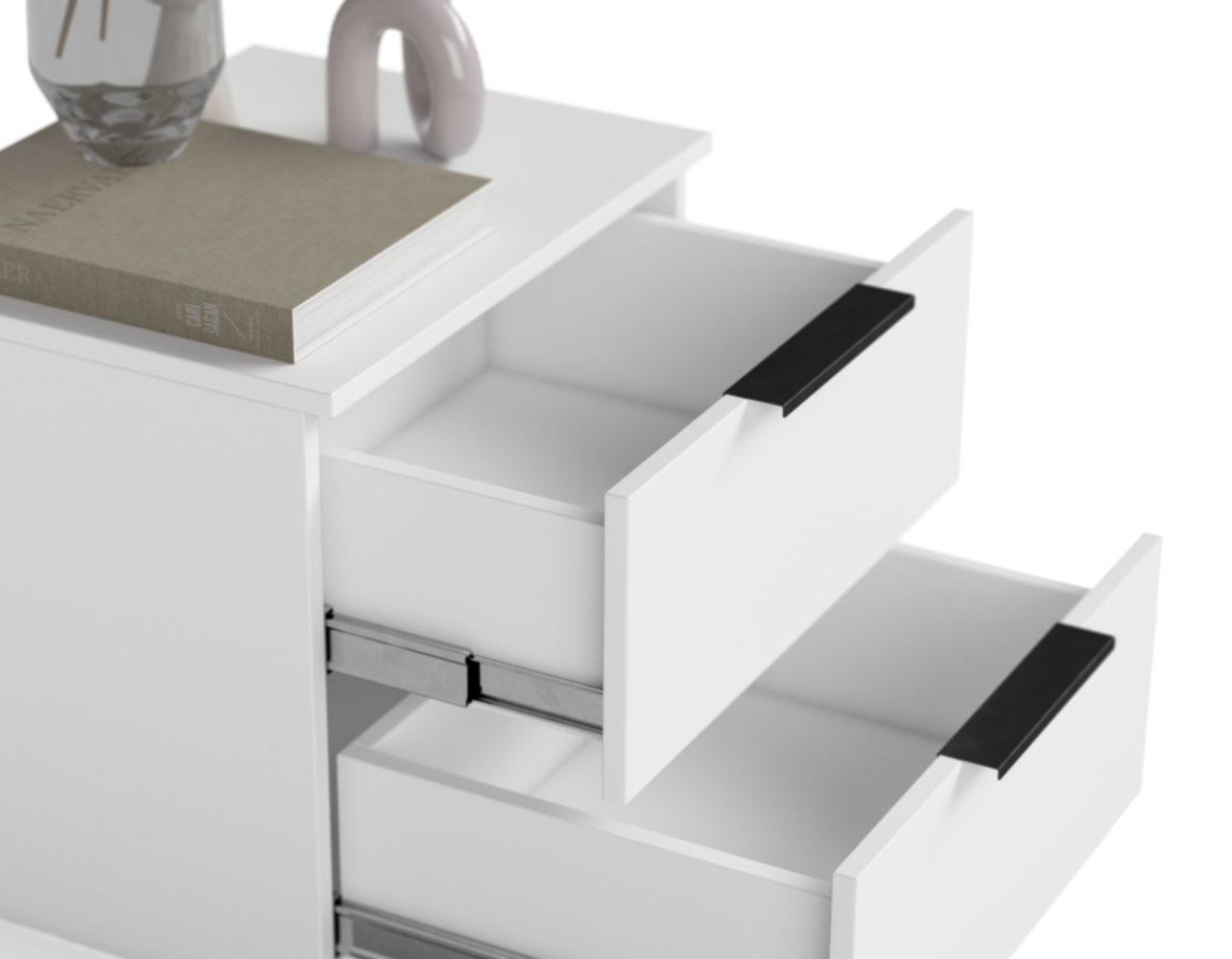 Вместительность - позволит разместить немного больше чем нужные мелочи